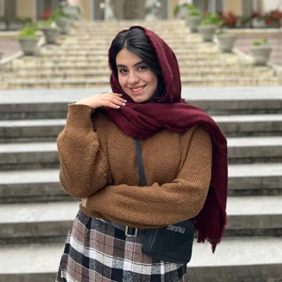 عکس ریحانه ملکی — تیم اجرایی فرانت‌چپتر